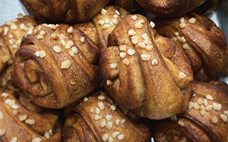 シナモンロール